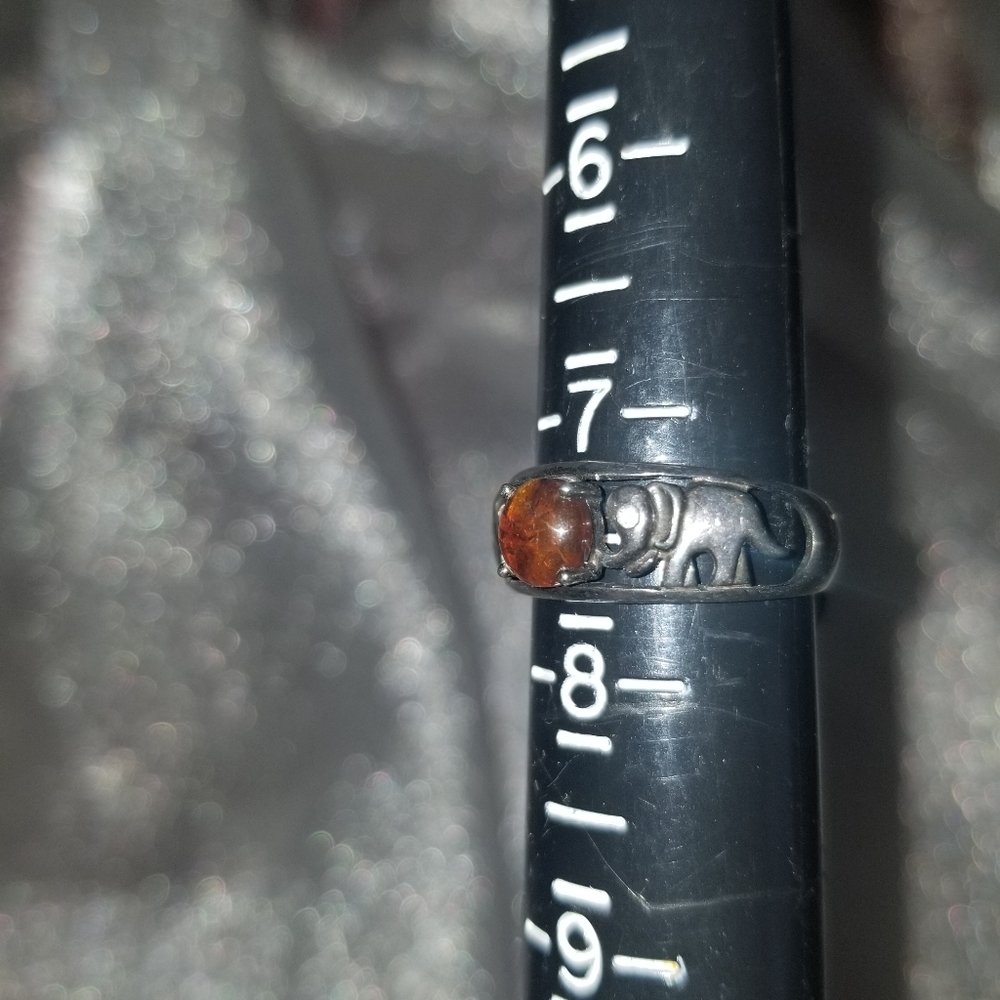 Sterling Silver Amber and Elephant Ring - Picture 2 of 5